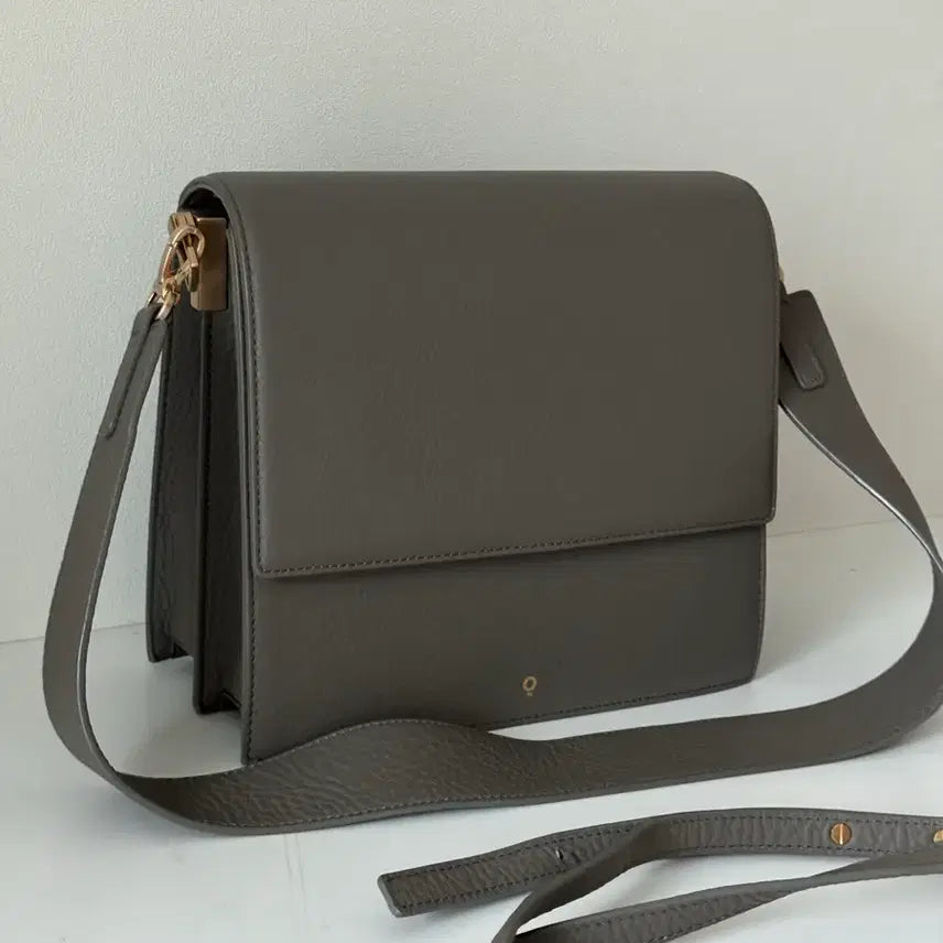 [BUNJANG] Hoze Shoulder Bag Crossbody Bag (Gray) / 호재 hoze 숄더백 크로스백 (그레이)