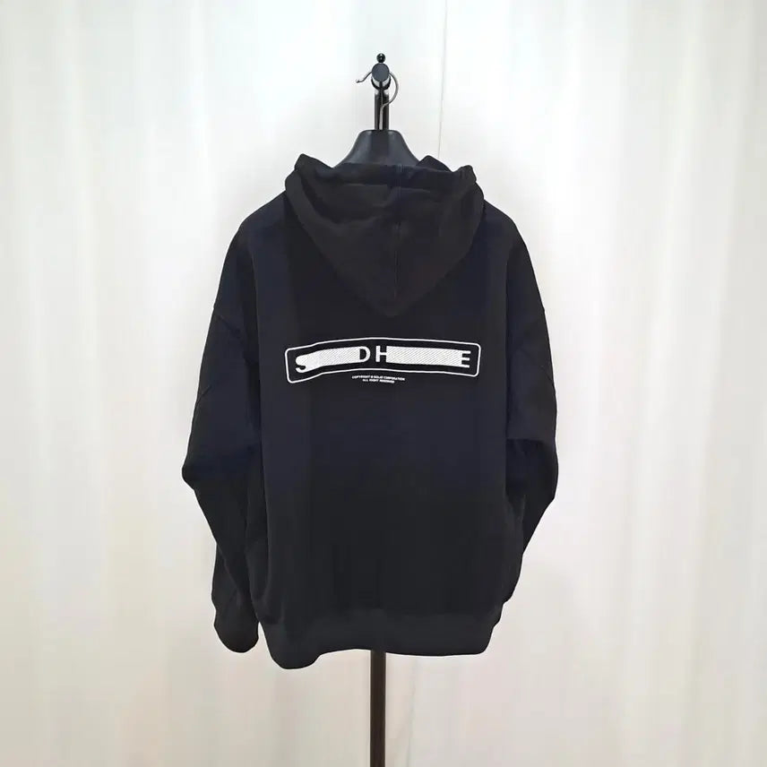 [BUNJANG] Solid Homme Embroidered Logo Hoodie Black Size 52 / (택포) 솔리드옴므 백로고 자수 후디 52 C345