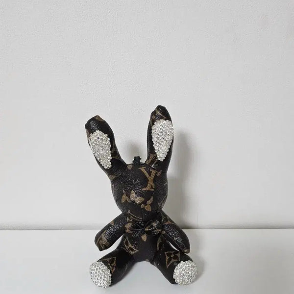 [BUNJANG] Rabbit Charm Keychain with Cubic / 키링 백참(새상품)