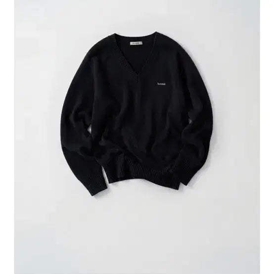 [BUNJANG] Avieuoh V-neck Wool Cashmere Sweater (Black) / 아비에무아 브이넥 울 캐시미어 스웨터 (블랙)