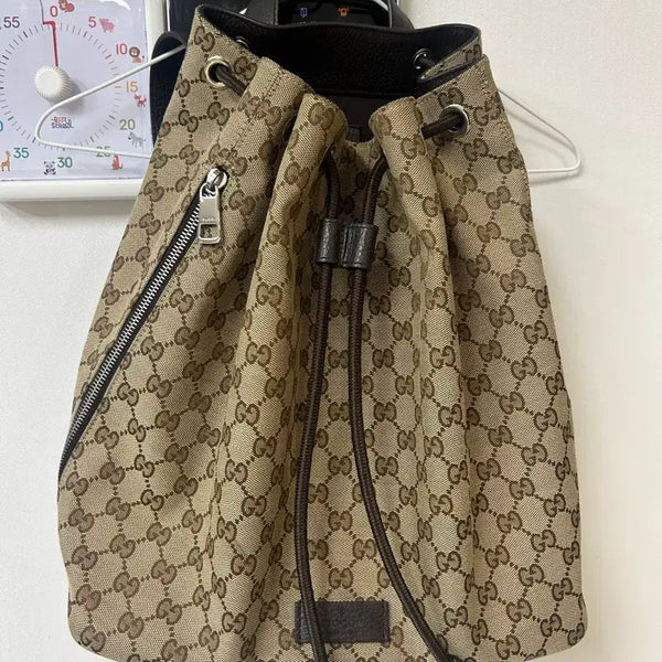 [BUNJANG] Gucci GG Supreme Canvas Drawstring Backpack / 구찌 GG 수프림 캔버스 드로우스트링(복조리)백팩