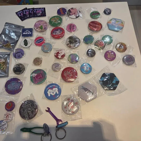 [BUNJANG] Zutto Mayo Badge & Keyring Set / 즛토마요 배지, 키링