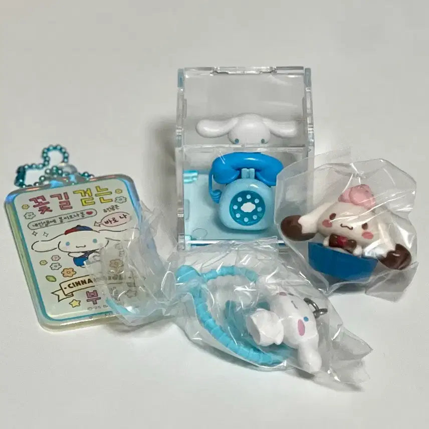[BUNJANG] Cinnamoroll Figure & Keychain Set / 시나모롤 피규어+키링 세트판매
