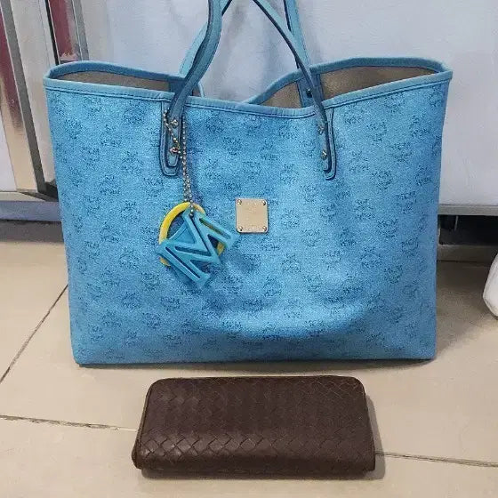 [BUNJANG] MCM Embellished Shopper Bag / MCM 참장식 쇼퍼백