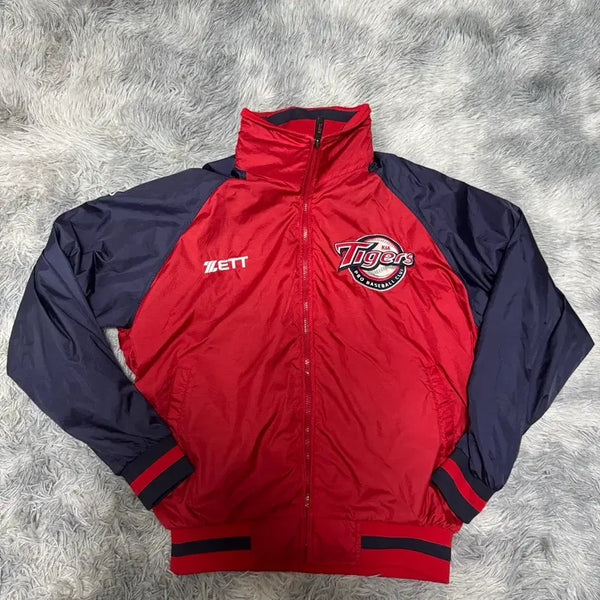 [BUNJANG] Kia Tigers Baseball Jacket Size 105 / 기아타이거즈 야구점퍼 105사이즈