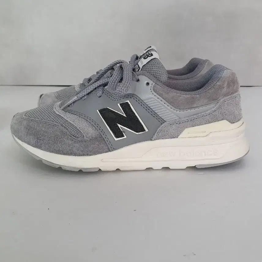 [BUNJANG] New Balance 997H Shadow Grey Sneakers (230mm) / 뉴발란스 997H 쉐도우 그레이 (230)