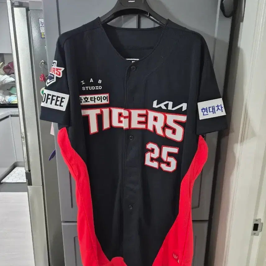 [BUNJANG] KIA Tigers Baseball Uniform #25 (Player Issued) / 선수지급용 KIA 기아 타이거즈 야구 유니폼 25번