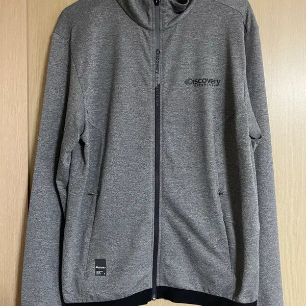 [BUNJANG] Discovery Functional Zip-up 100 / 디스커버리 기능성 집업 100