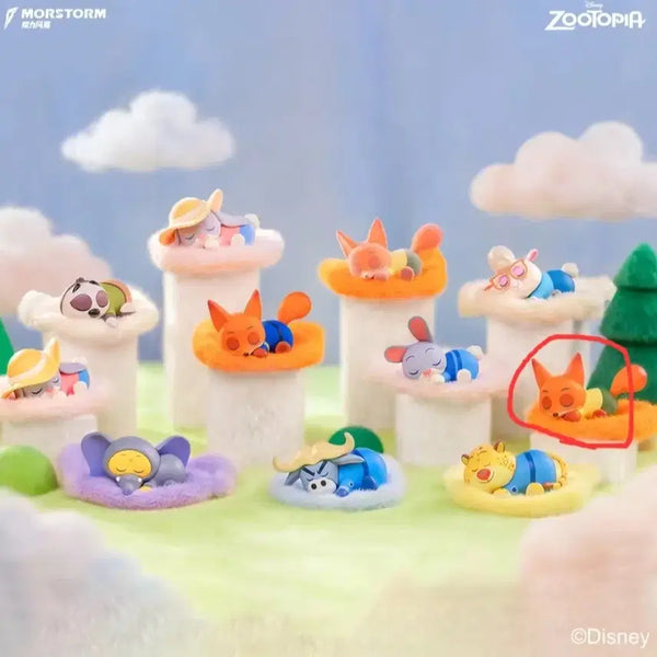 [BUNJANG] Zootopia Sleeping Baby Nick Figure New / 주토피아 잠자는 아기 피규어(닉, 새상품)