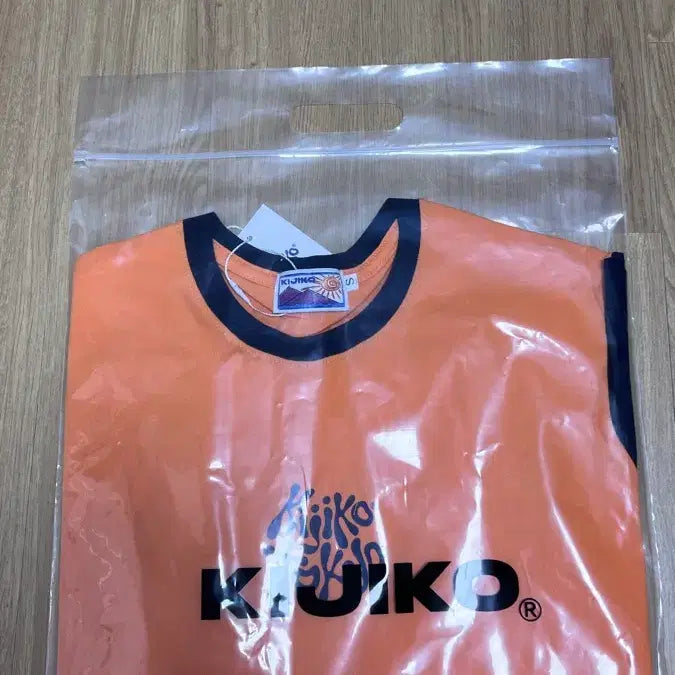 [BUNJANG] Kijiko Two Outfits Bundle Set (Sealed) / (미개봉새상품) kijiko 키지코 새옷 두벌 일괄