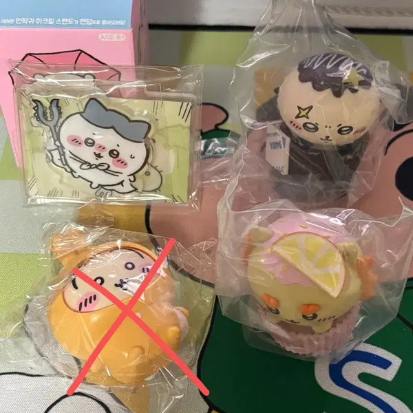 [BUNJANG] Cheekawa Figure & Acrylic Bundle Set / 먼작귀 치이카와 피규어, 아크릴 일괄