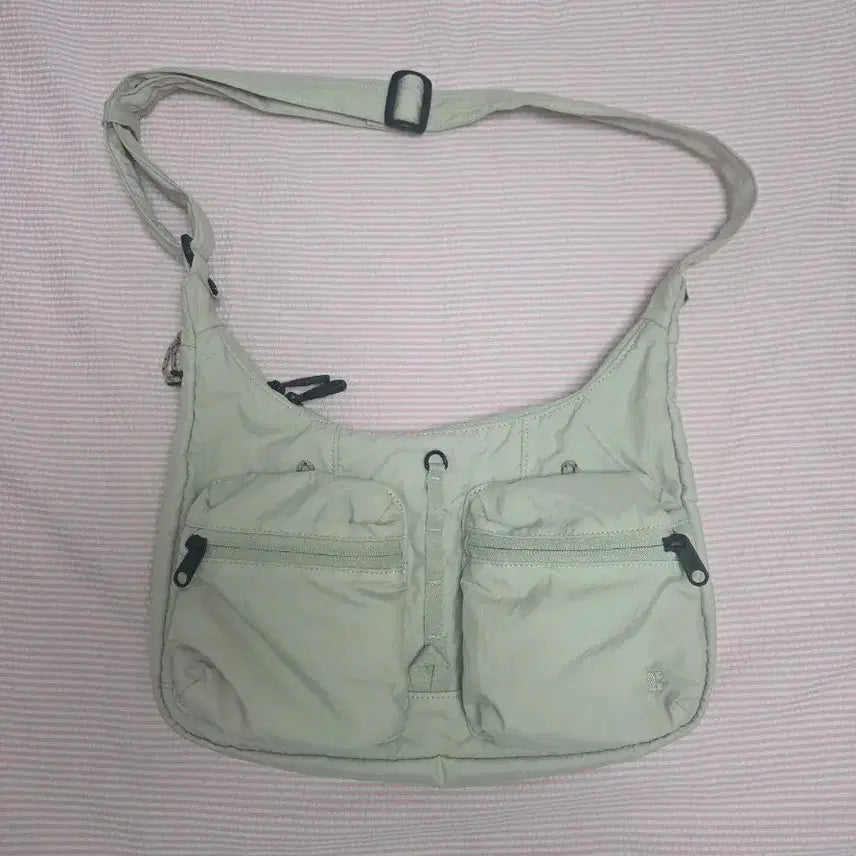 [BUNJANG] Brandon Safe Plus Crossbody Bag Warm Grey / 브랜든 세이프 플러스 크로스백 웜 그레이