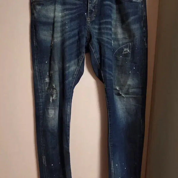 [BUNJANG] DSquared2 Jeans Washed Scratch Detail / 디스퀘어드2 청바지 워싱 스크래치
