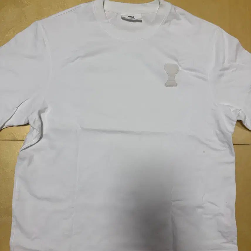 [BUNJANG] Ami Heart Logo Oversized T-Shirt White XL / 아미 반팔티 화이트 화이트 하트로고 오버핏 XL