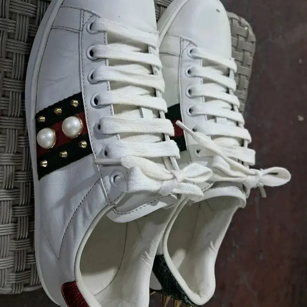 [BUNJANG] Gucci Pearl Studded Leather Sneakers White 37.5 / 구찌 스니커즈  운동화 37.5 245/250