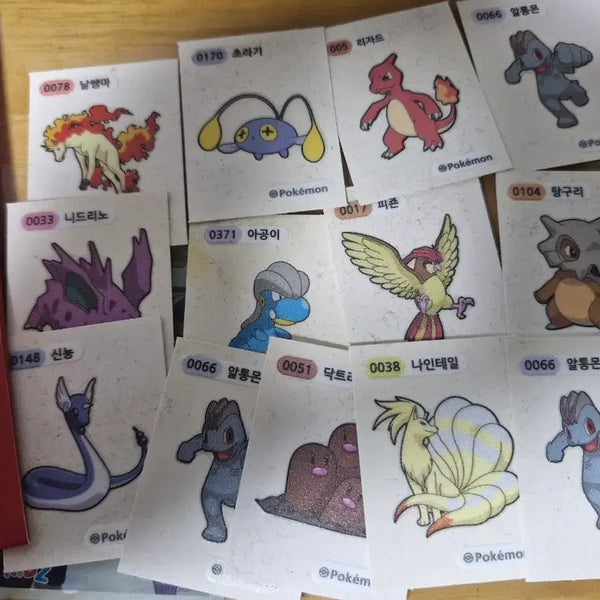 [BUNJANG] Pokemon Sticker Collection Bundle / [포켓몬띠부실]일괄 팝니다!!