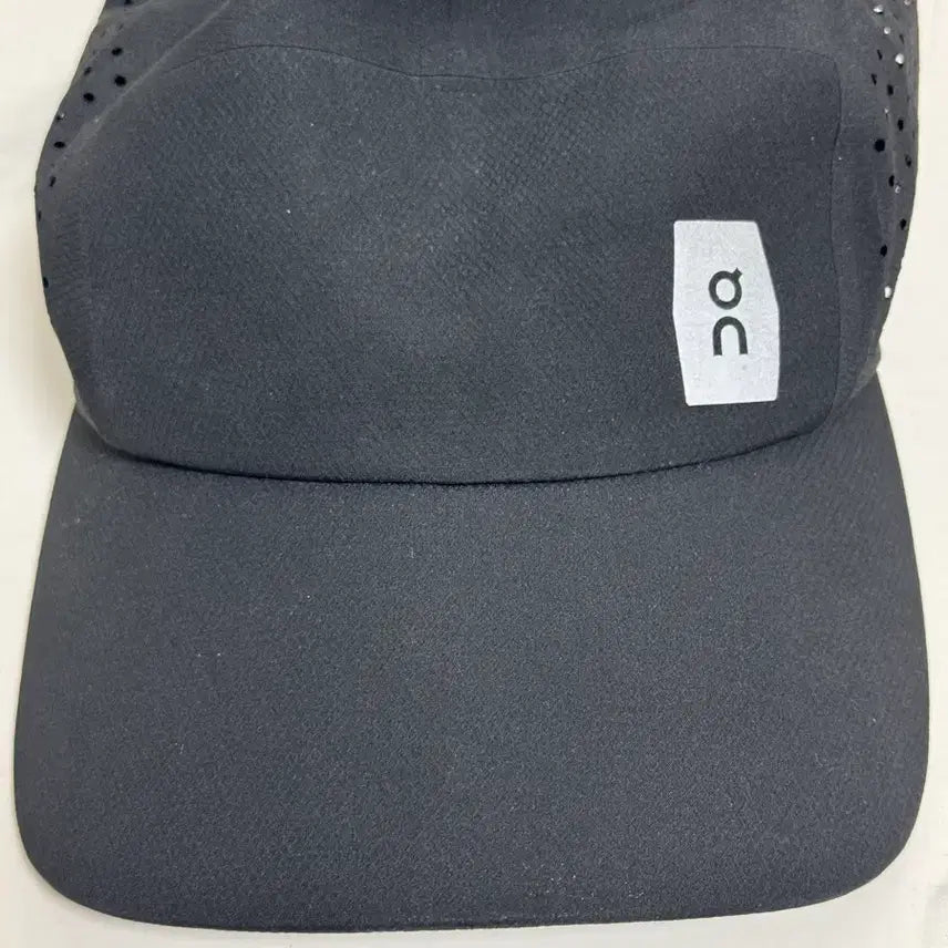 [BUNJANG] On Running Black Cap Hat / 온러닝(On) 블랙 캡 모자