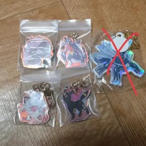 [BUNJANG] Pokemon, Sanrio, Demon Slayer Acrylic & Figure Keychains / 키링 판매!!