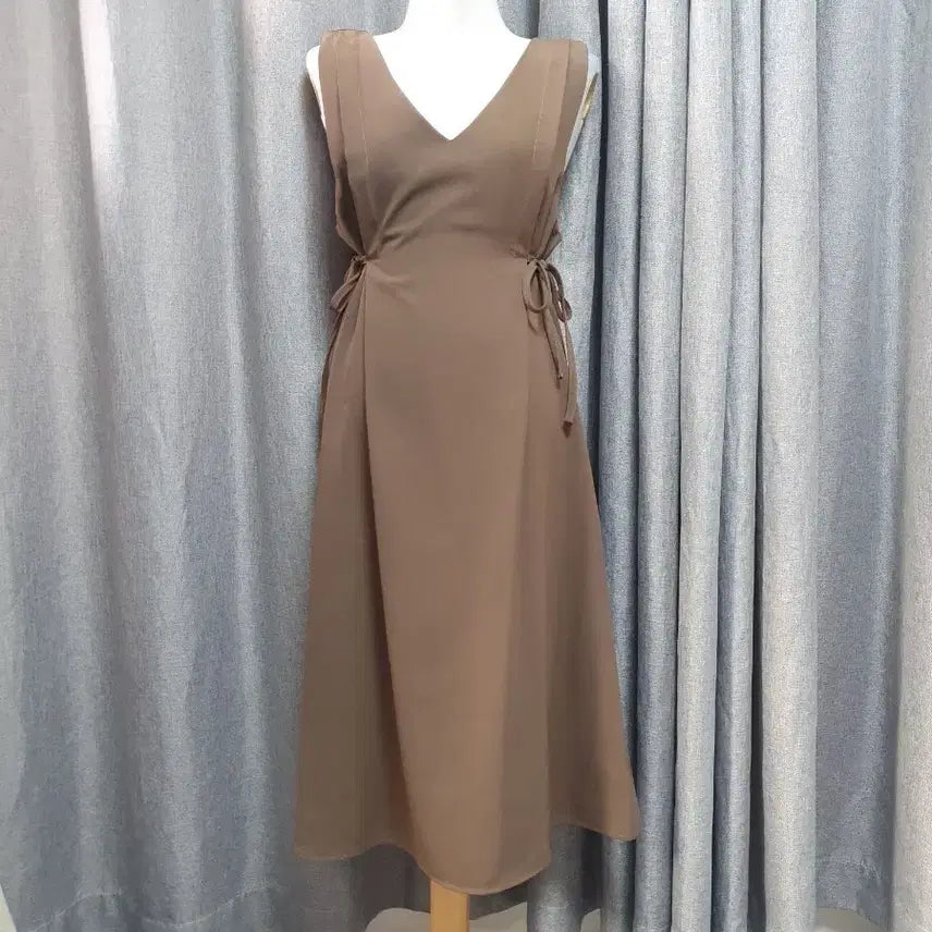 [BUNJANG] Brown Ribbon Dress / 허리리본 브라운 고급 원피스