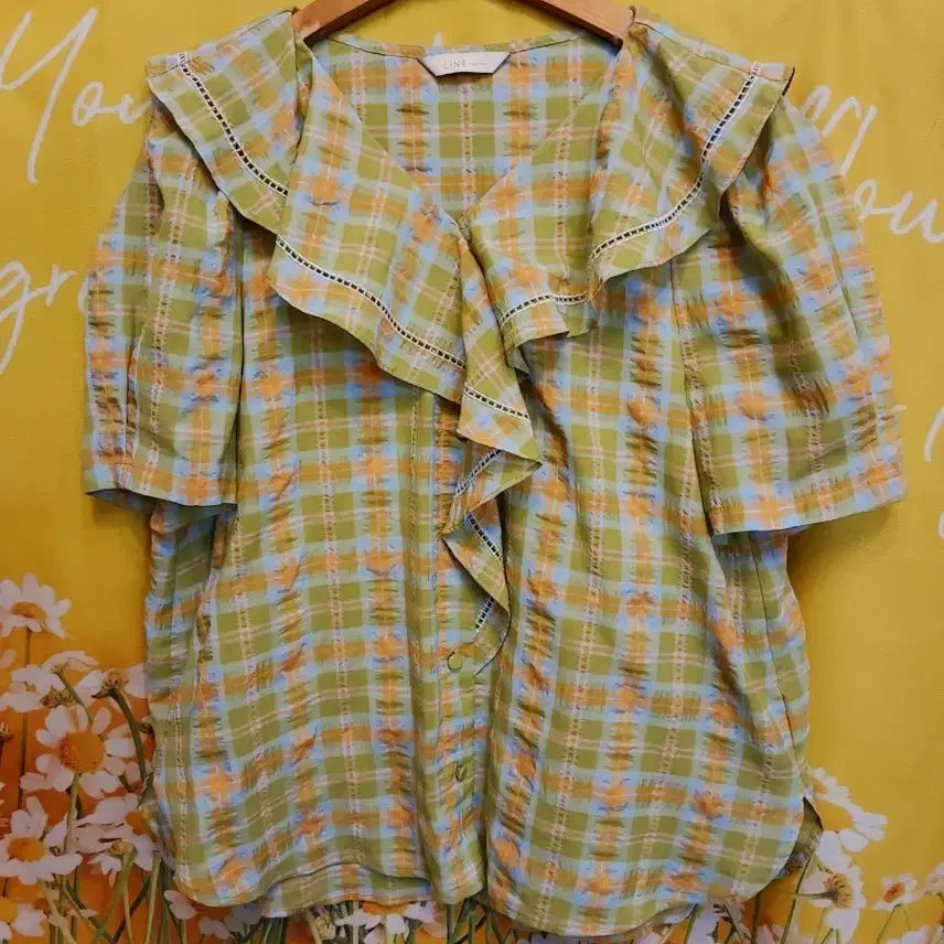 [BUNJANG] LINE Check Pattern Frill Blouse (Size 66) / 66M]     LINE  체크 패턴 프릴 블라우스