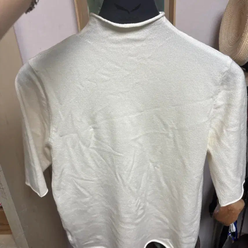 [BUNJANG] Aje Dor Knit T-Shirt Ivory / 에이지 도르 니트 티셔츠