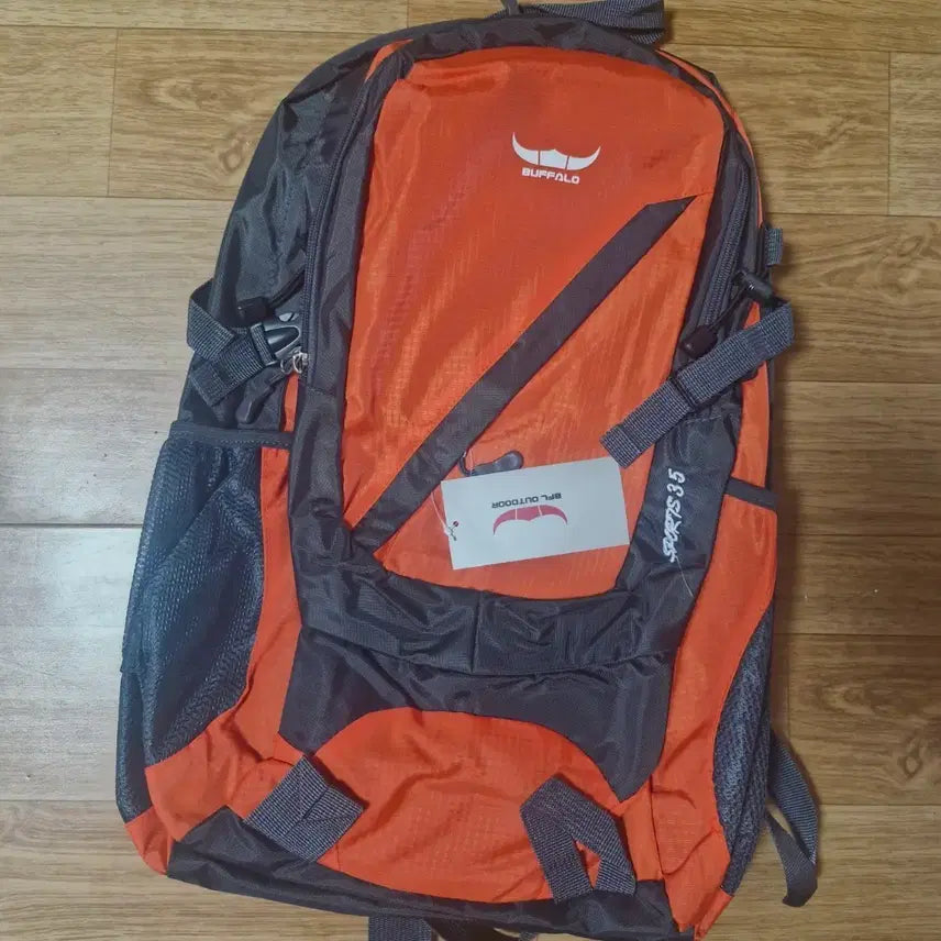 [BUNJANG] 35L Hiking Backpack / 등산 가방 배낭 35L