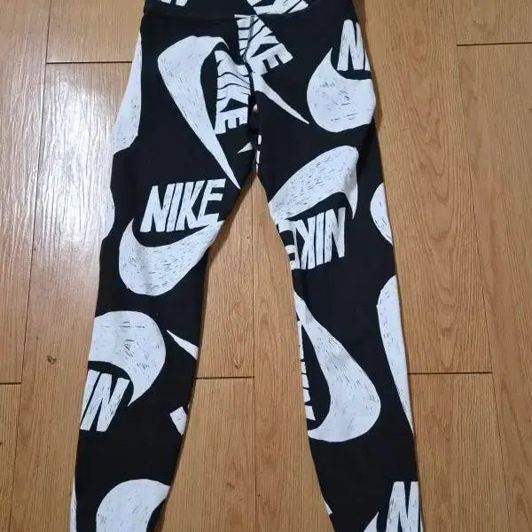 [BUNJANG] Nike Women's Leggings / 나이키/여성용/레깅스/매장정품/상태A