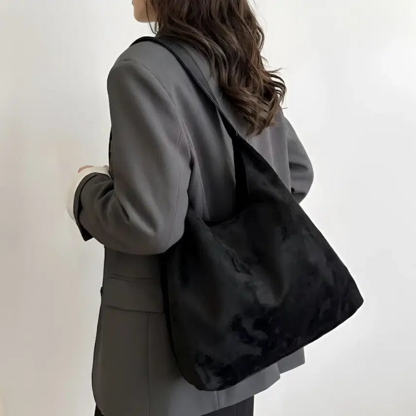 [BUNJANG] Black Leather Shoulder Bag / 검정 숄더백