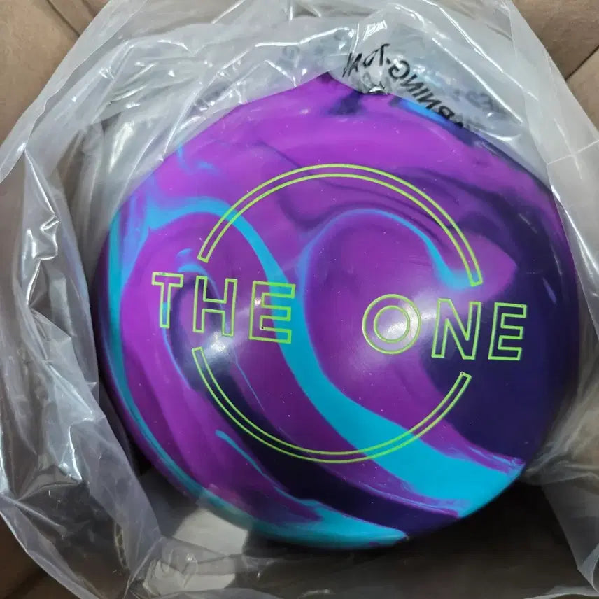 [BUNJANG] Ebonite The One Remix 13.4lb Official Bowling Ball / 택배무료 13.4파운드 공인구 에보나이트 더원 리믹스 새볼링공