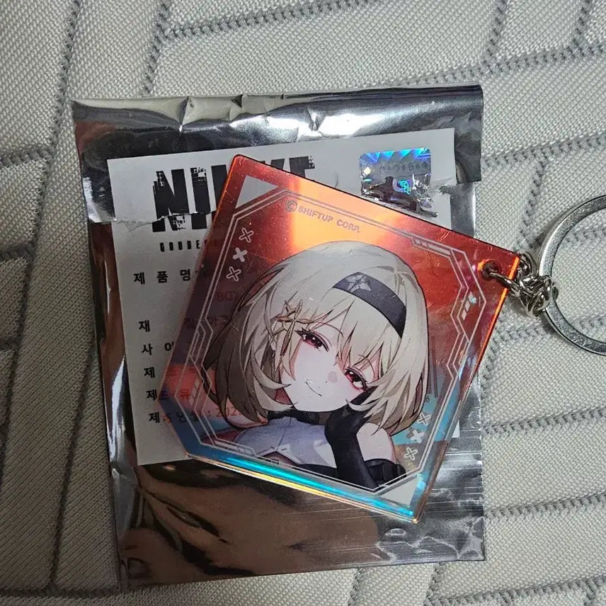[BUNJANG] NİKE Red Shoes Hologram Keyring / 니케 홀로그램 키링 레드슈즈