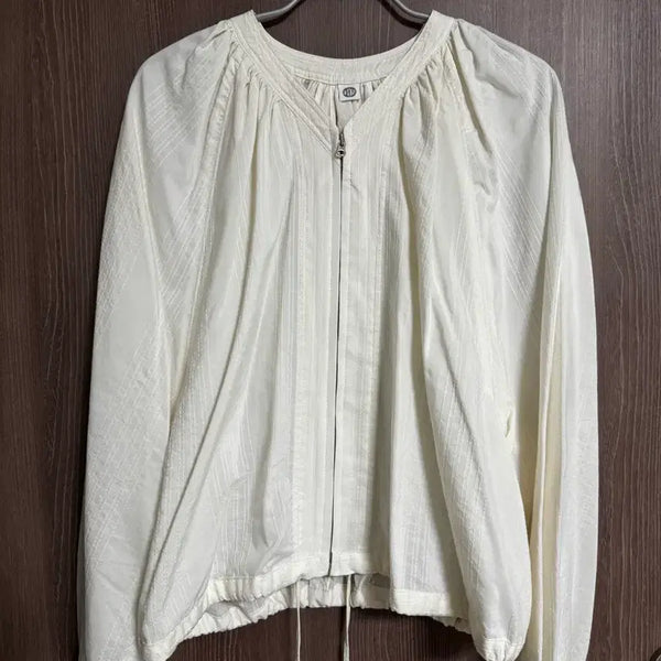 [BUNJANG] Ethos Blouse / 에토스 블라우스
