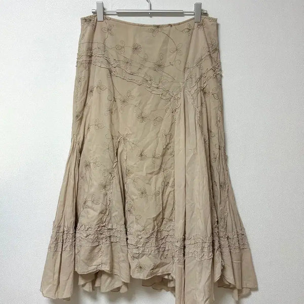 [BUNJANG] Bohemian Embroidered Ruffled Goth Hippie Maxi Skirt / 보헤미안 롱스커트 긱시크 고스 히피 자수 프릴