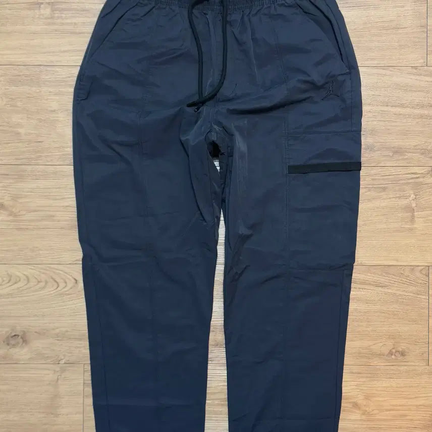 [BUNJANG] Nike Jordan Essentials Woven Pants / 나이키 조던 에센셜 우븐 팬츠