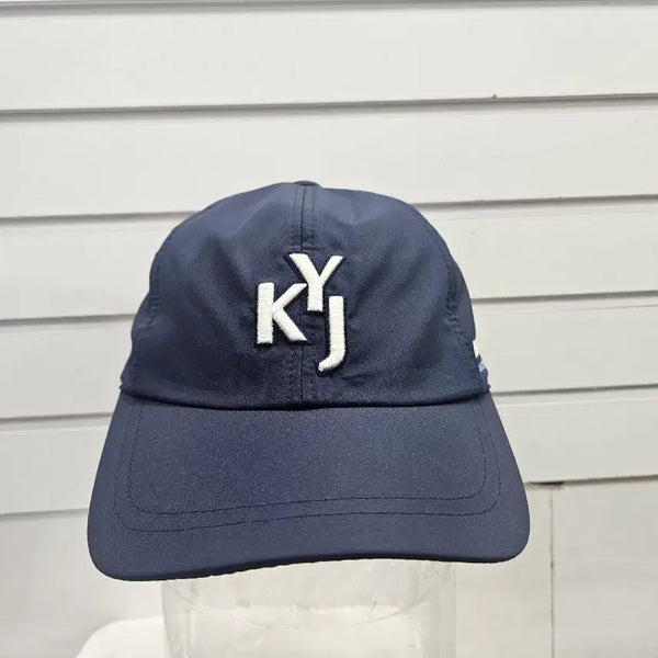 [BUNJANG] Kim Young Joo Golf Navy Embroidered Sun Cap / 김영주 골프 진네이비  자수장식  썬캡/보물찾기천사