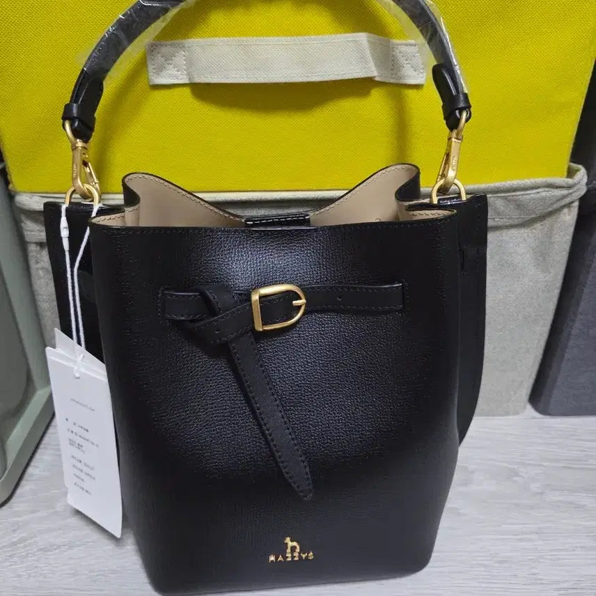 [BUNJANG] Hazzys Cowhide Shoulder Bag / 헤지스 소가죽 숄더백 가방 택달린 새상품(정가498,000)