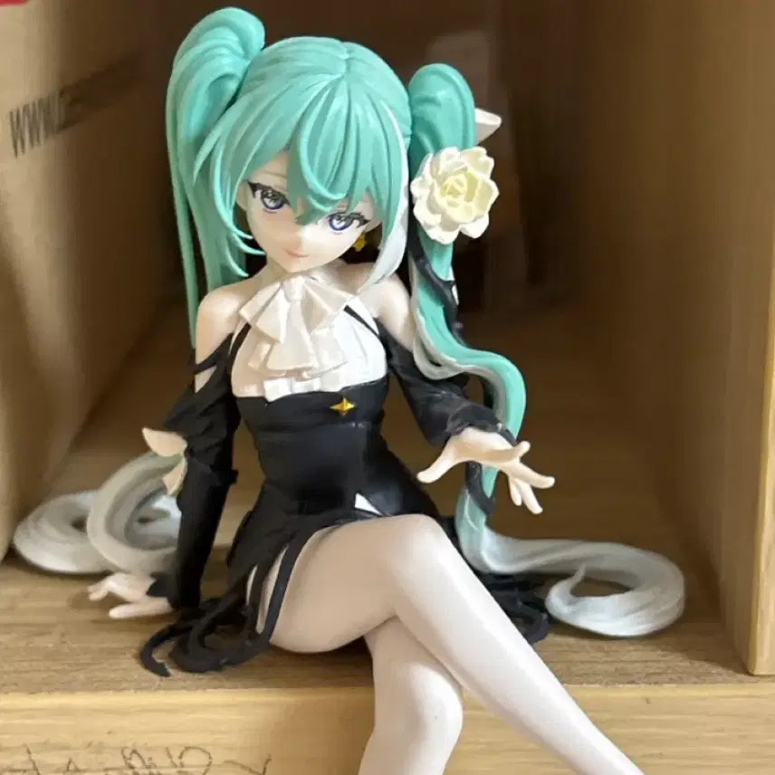 [BUNJANG] Hatsune Miku Noodle Stopper Figure / 하츠네 미쿠 피규어 누들스토퍼