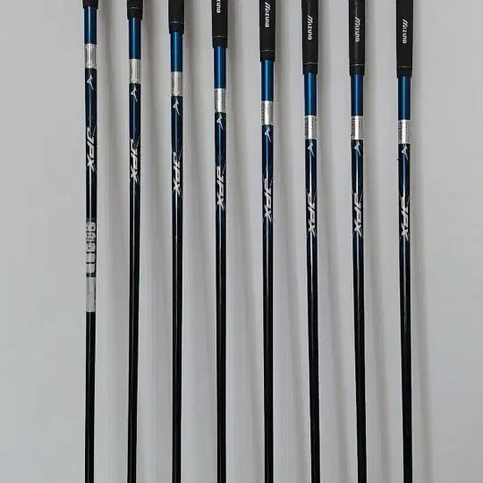 [BUNJANG] Mizuno JPX 800 Iron Set (5-9, P, G, S) Graphite R-Flex Right-Handed / 미즈노 JPX 800 아이언 세트(5~9,PGS)