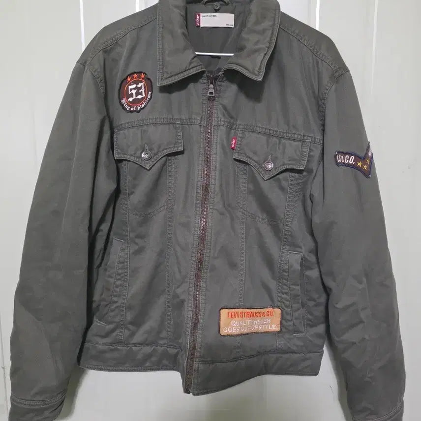 [BUNJANG] Levi's Patched Khaki Jacket / 리바이스 자켓 카키색 패치포함