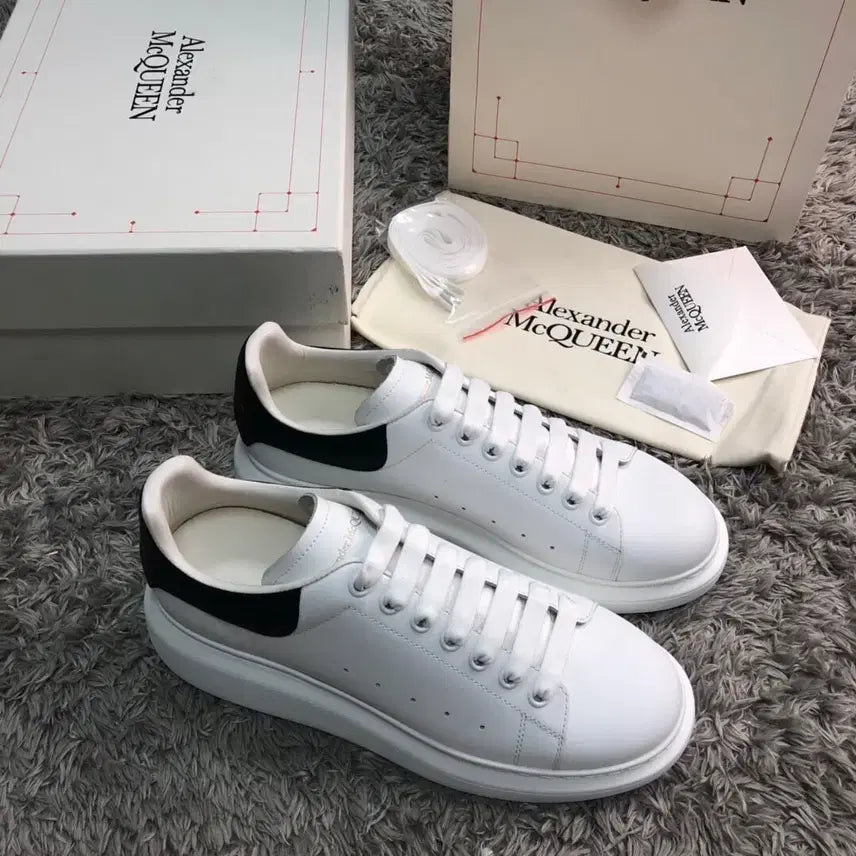 [BUNJANG] Alexander McQueen White Sneakers / 맥퀸 화이트 스니커즈