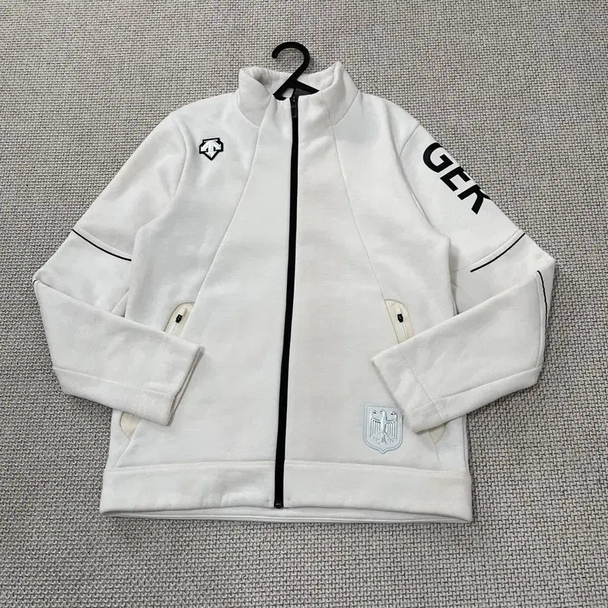 [BUNJANG] Descente Brushed Fleece Germany Zip-Up Jacket M / M 데상트 기모 독일 집업 자켓 B.5565