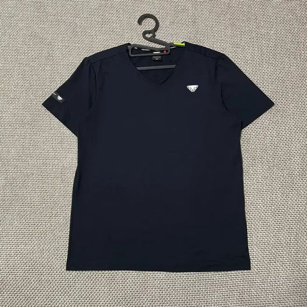[BUNJANG] Dynafit V-Neck Performance Short Sleeve T-Shirt M / M 다이나핏 브이넥 기능성 반팔티 B.8193
