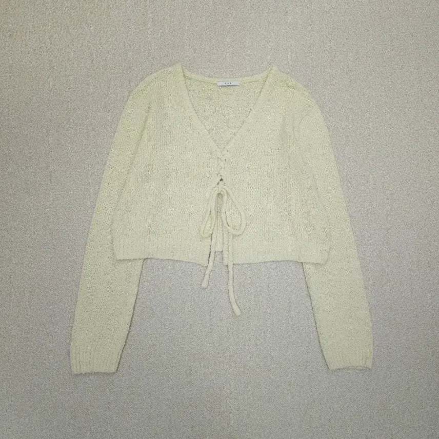 [BUNJANG] (F)PAZ V-Neck Long Sleeve Cardigan / (F)PAZ 여성 브이넥 긴팔 가디건