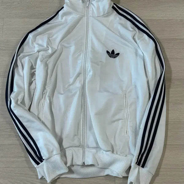 [BUNJANG] Adidas White Navy Track Top / 화이트 네이비 아디다스 희귀 트랙탑