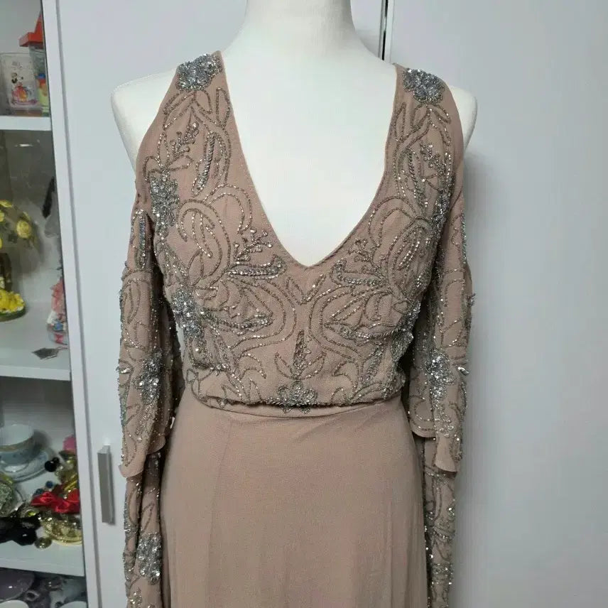 [BUNJANG] Maya Maxi Dress / 영국 브랜드 Maya Maxi dress 롱원피스