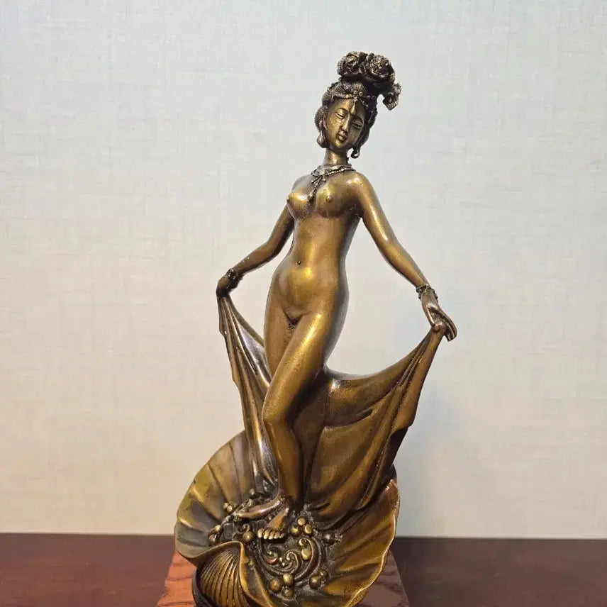 [BUNJANG] Bronze Sculpture 'Temptation of the First Term' / [동 브론즈 작품] 초선의 유혹