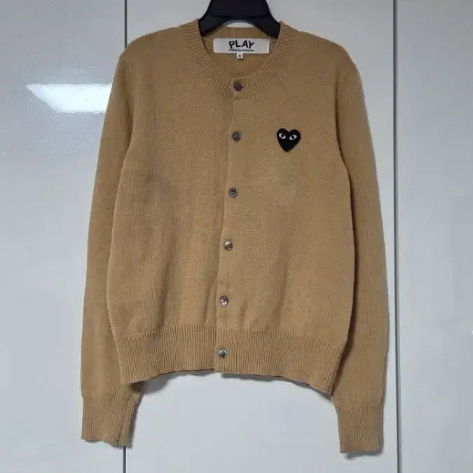 [BUNJANG] Comme des Garçons Play Cardigan Beige / 정품 꼼데가르송 플레이 가디건 베이지