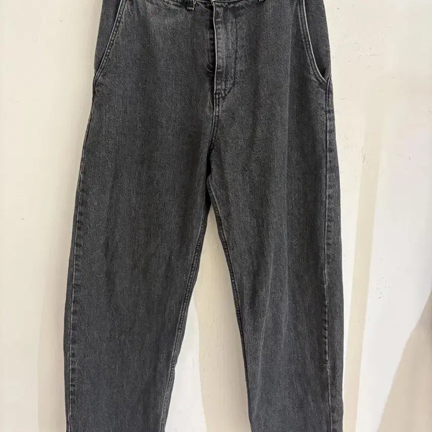 [BUNJANG] Artifactory Pants Khaki / 아트이프액츠 팬츠
