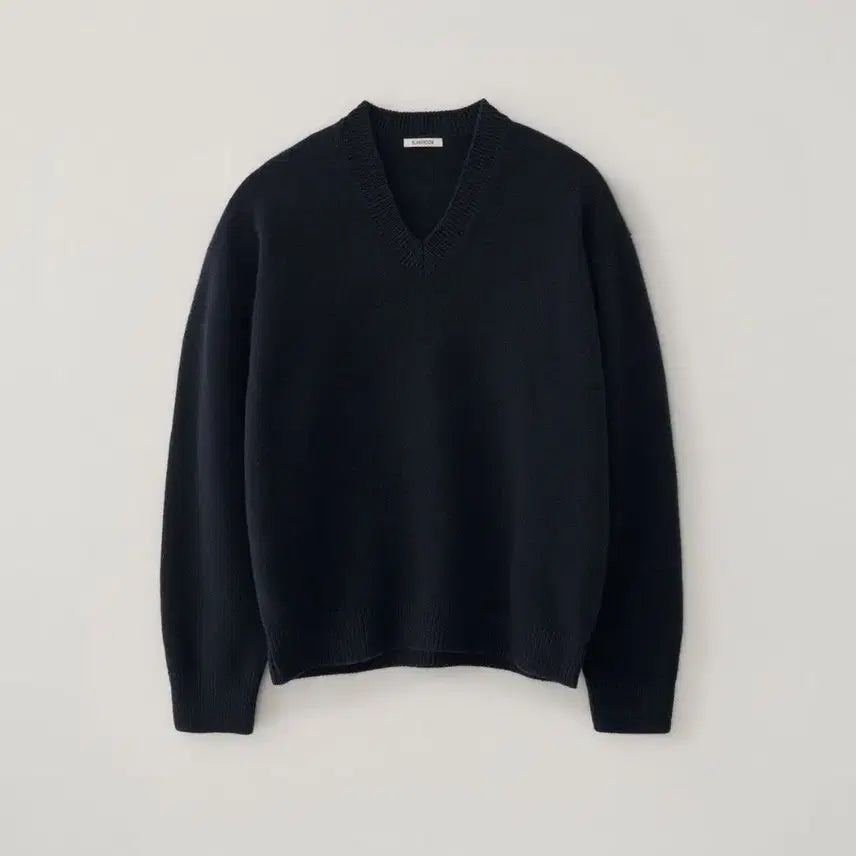 [BUNJANG] Blanc Room V-Neck Knit (New) / 블랭크룸 브이넥 새상품