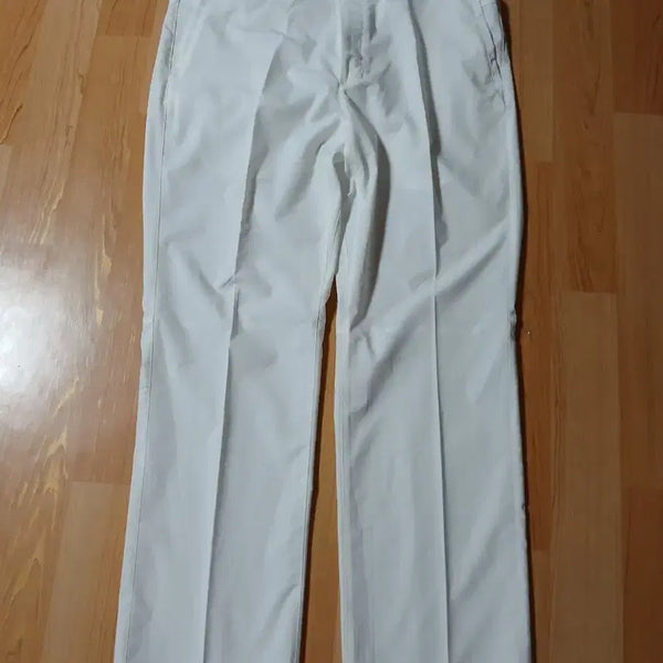 [BUNJANG] Nike Golf White Slacks Pants / 나이키 골프 흰색 슬랙스 바지  미착용 새옷