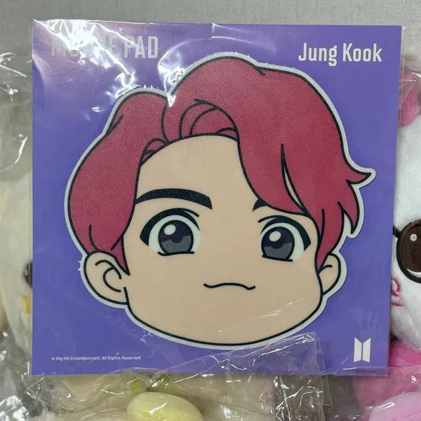 [BUNJANG] BTS Jungkook Mousepad + Luggage Tag Set (Sealed) / BTS 마우스패드+러기지택 (정국)